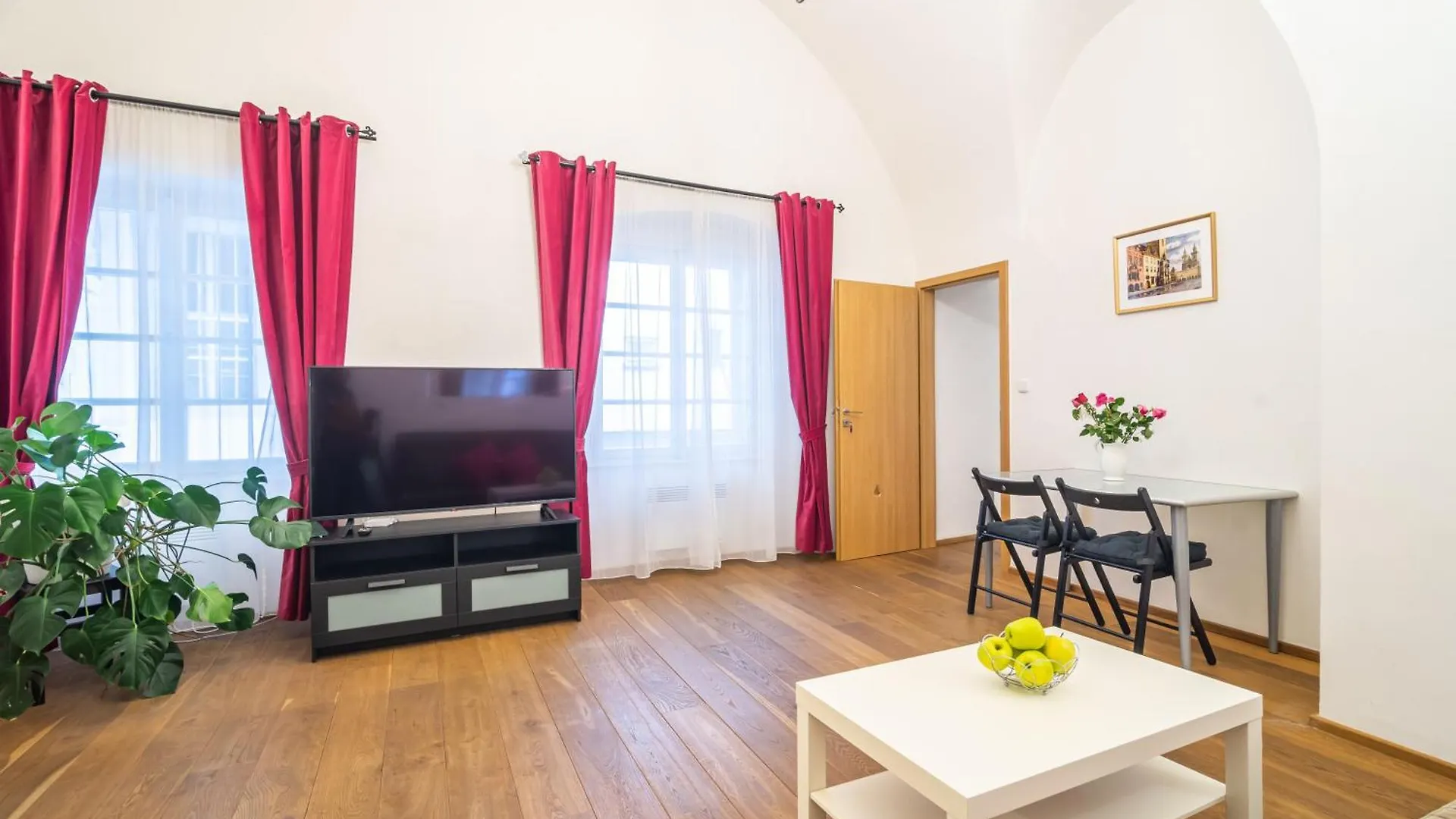 Appartamento Royal Road Residence II Praga