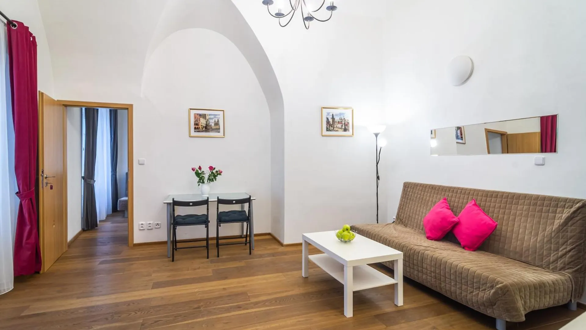 Appartamento Royal Road Residence II Praga Repubblica Ceca